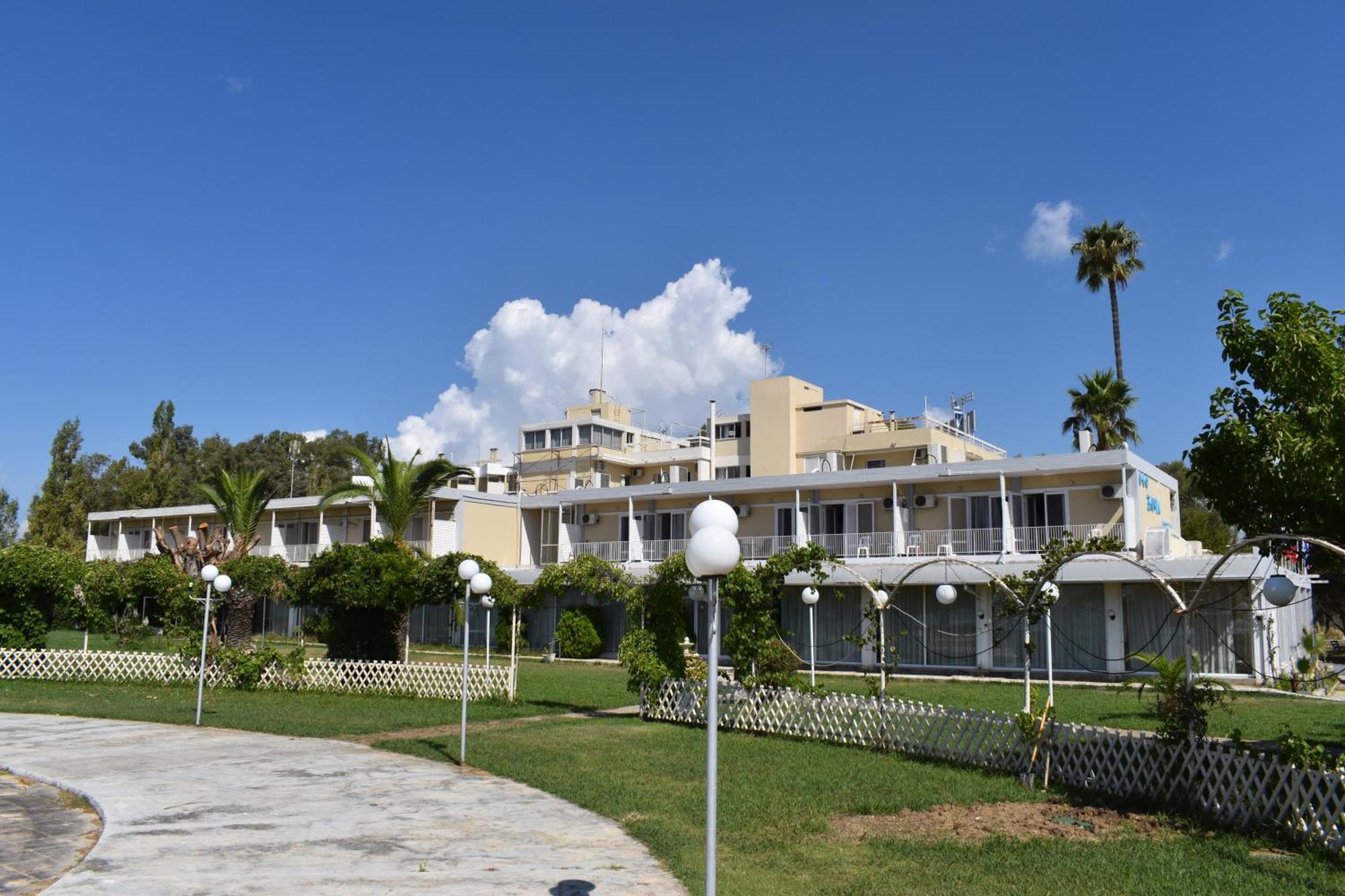 Hotel Theoxenia Mesolóngion Exterior foto